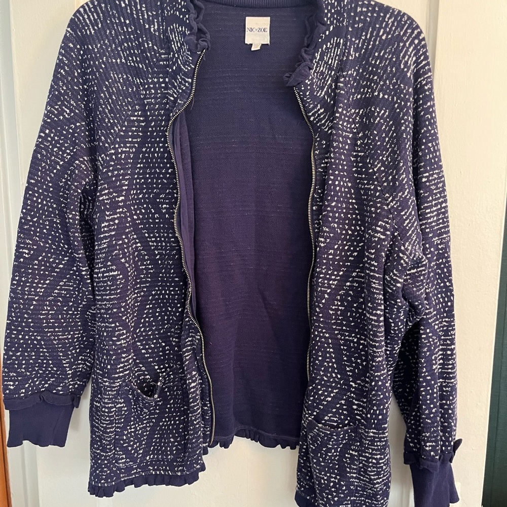 NIC+ZOE Navy and White Zip-Front Patterned Cardigan